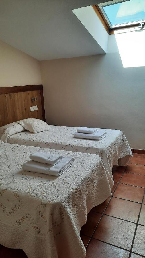 Casa Rural La Casina Villa Sariego Ngoại thất bức ảnh